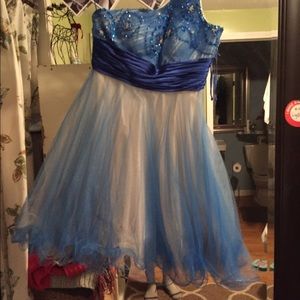 Semi dress
