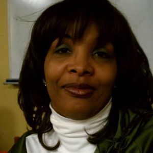 Meet your Posher, Lorraine