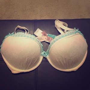 Brand new Victoria's Secret bra
