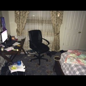 Meet your Posher, Sabrina