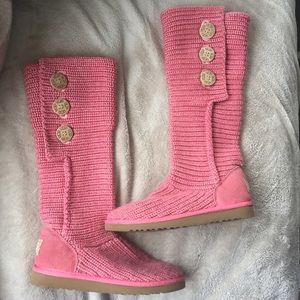 LIKE-NEW LIMITED EDITION PINK KNIT UGG BOOTS