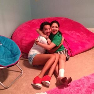 Meet your Posher, Jasmine