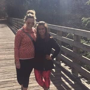 Meet your Posher, Halie