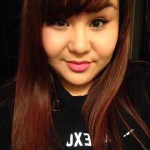 Meet your Posher, Nallely