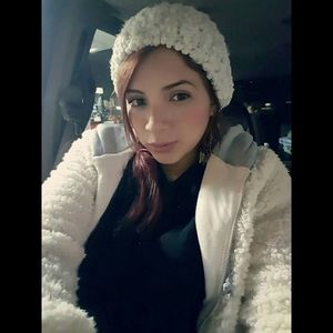 Meet your Posher, Pamela