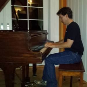 Meet your Posher, Gregory