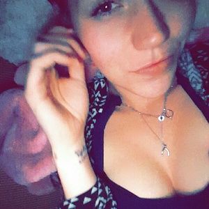 Meet your Posher, Sienna