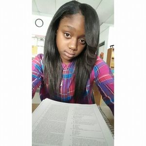 Meet your Posher, Kenyatta