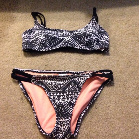 Baiting suit