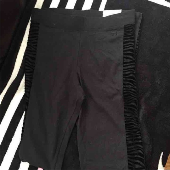 VS Pink Leggings