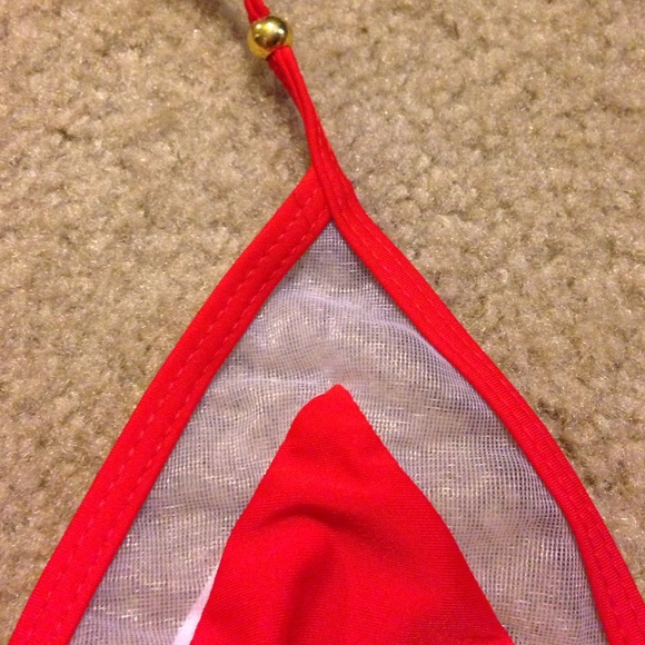 Bikini - Picture 3 of 3
