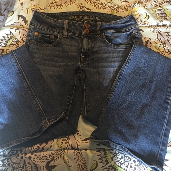 American eagle artist jeans