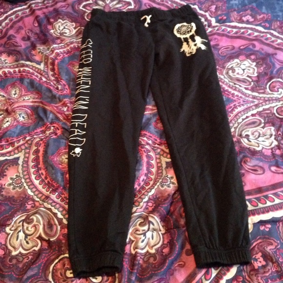 Sweatpants with elastic bottoms