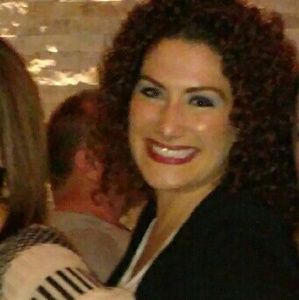 Meet your Posher, Angela