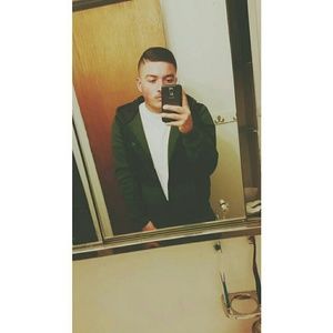 Meet your Posher, Cameron