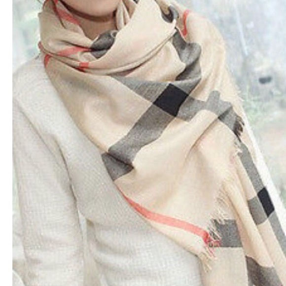 Lightweight Blanket Scarf