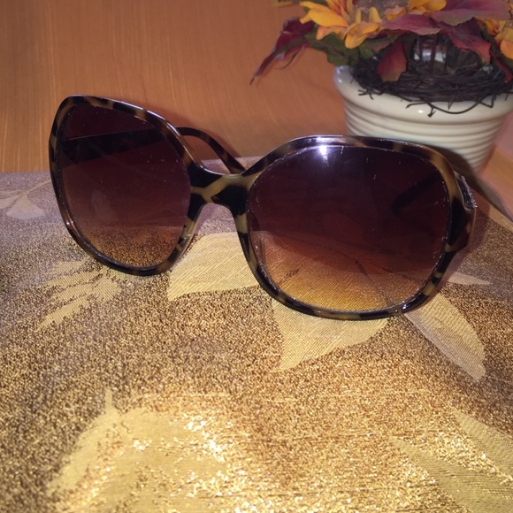 Franco Sarto Sunglasses