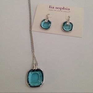 Lia Sophia Blue Turquoise Necklace & Earings