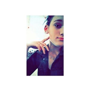 Meet your Posher, Ana