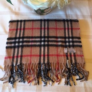 Burberry Cashmere Nova Check Scarf