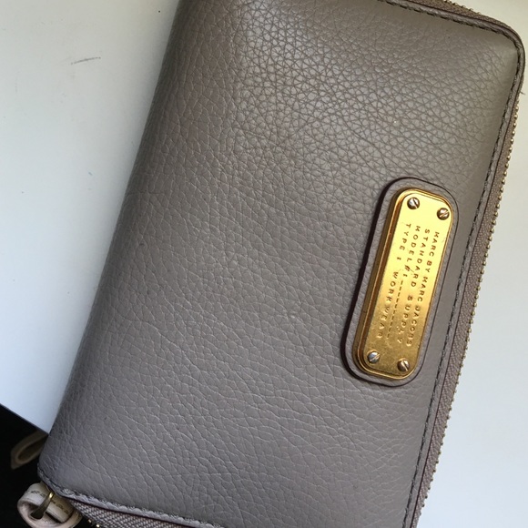 Marc by Marc Jacobs wallet/clutch