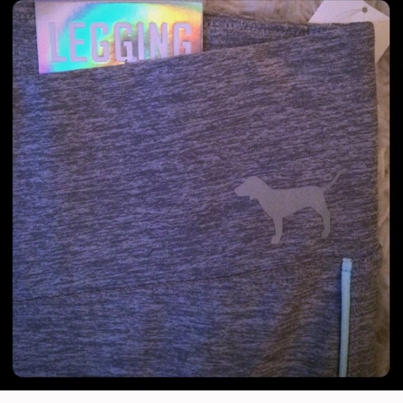 PINK ultimate leggings - Picture 2 of 3