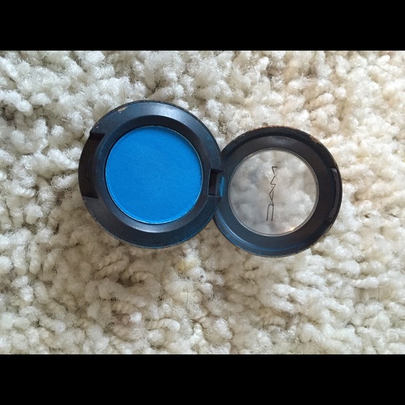 Mac eyeshadow