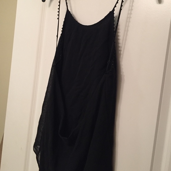 MaxAzria Open Back Top - Picture 3 of 4