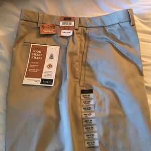 Men's khaki pants