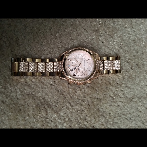 Michael Kors rose gold watch!