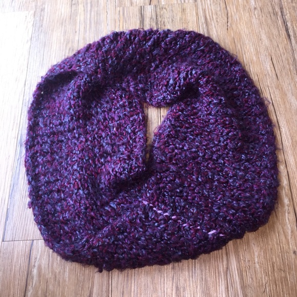 Chunky knit scarf