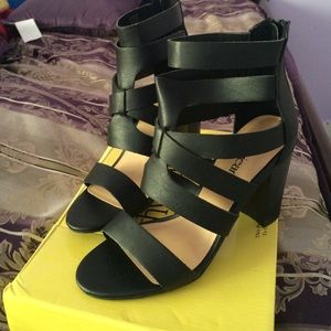Cathy jean black sandal shoes!
