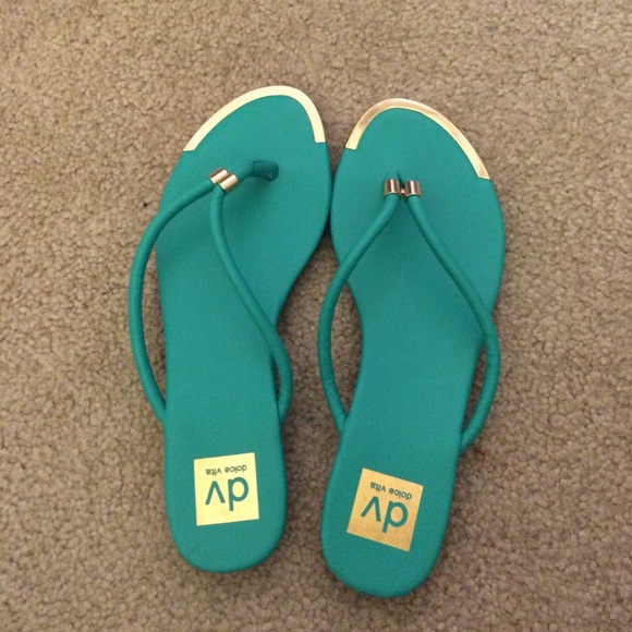 Dolce vita sandals