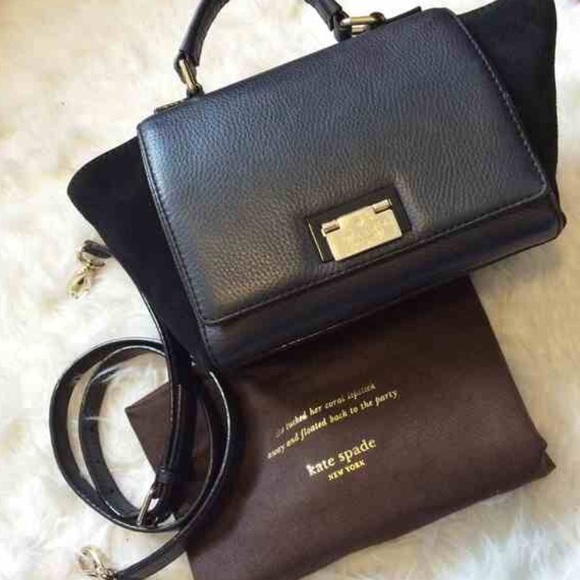 kate spade Handbags - FLASH SALE Kate Spade cross Body