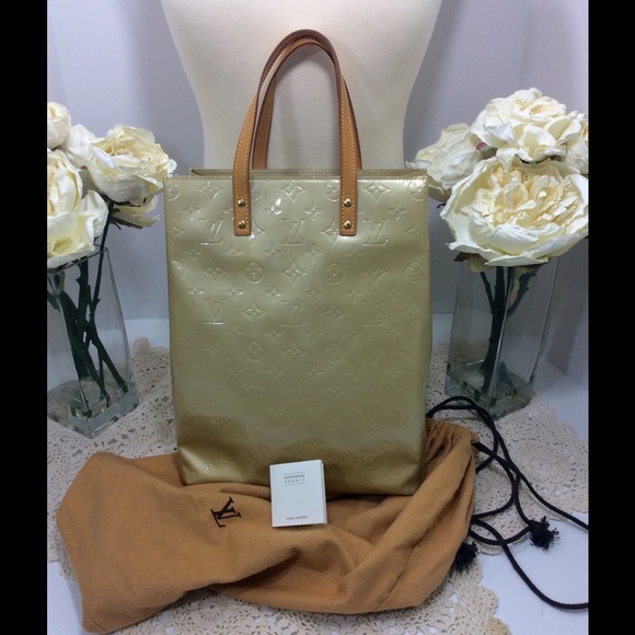 Louis Vuitton Auth gold MM reade tote FIRM