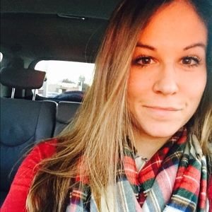 Meet your Posher, Mallory