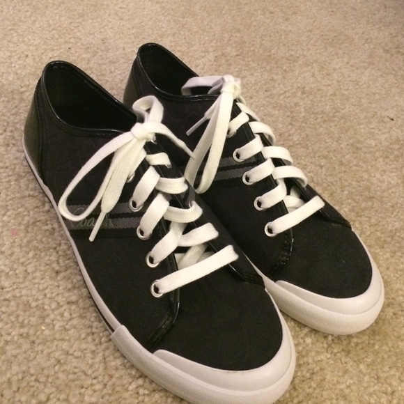 Coach tennis shoes