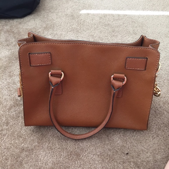 Michael Kors HAMILTON SAFFIANO LEATHER MEDIUM - Picture 3 of 3