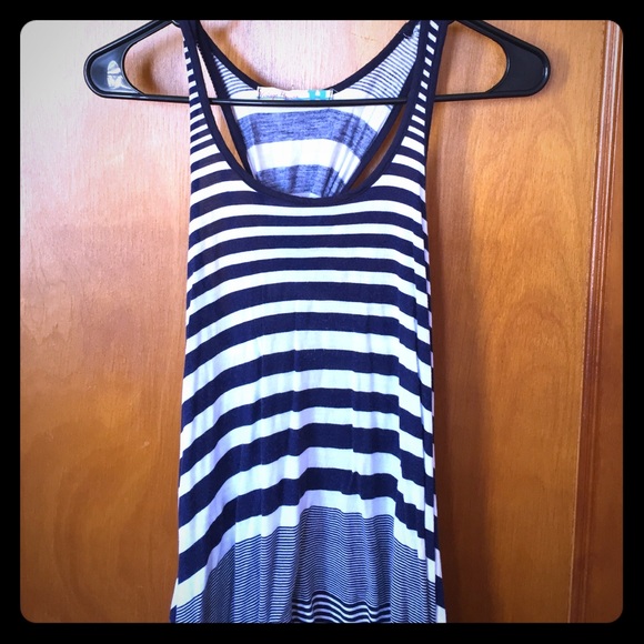 Cute razor back tank