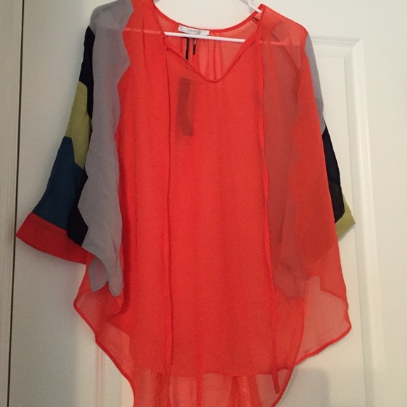 Coral chevron top