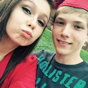 Meet your Posher, Aaron