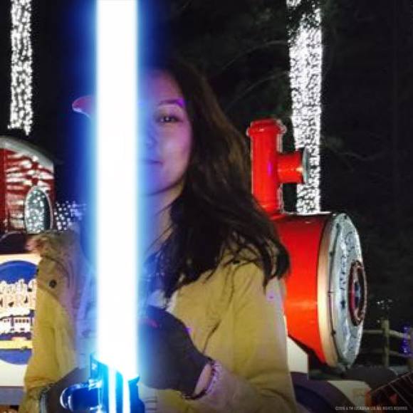 Meet your Posher, Selina - Picture 1 of 1