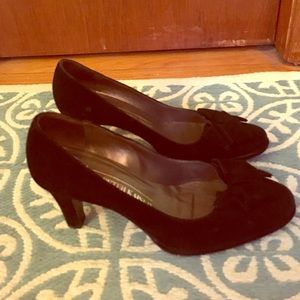 Peter Kaiser vintage pump