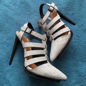 Nasty Gal Shoe Cult Revelry Pump