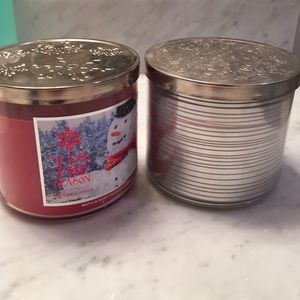 2 bath and body candles!!!!