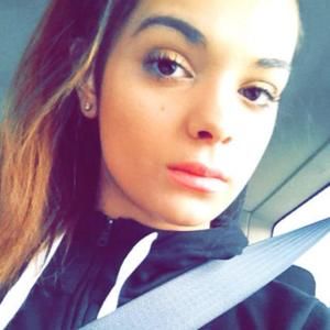 Meet your Posher, Claudia