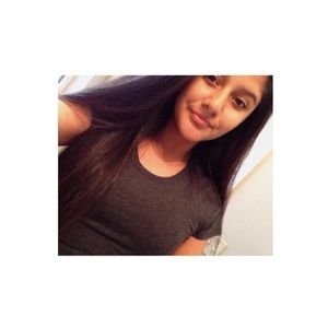 Meet your Posher, Evelyn