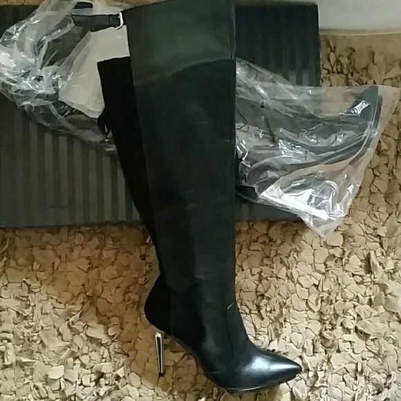 NWT Victoria Secret Boots
