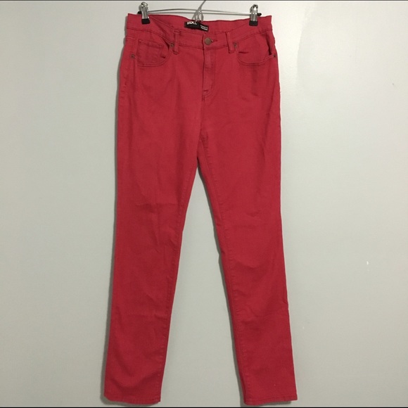🌟BDG Cigarette High rise Jeans, Size 31W x 34L