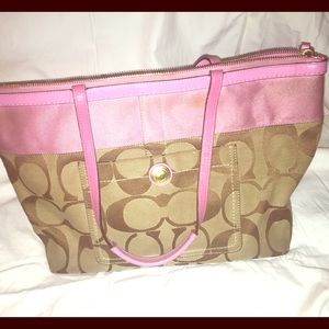 Signature Coach handbag
